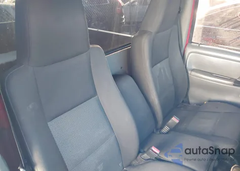 2004 Ford Ranger z USA, uszkodzony, nr VIN 1FTYR10UX4PA32954